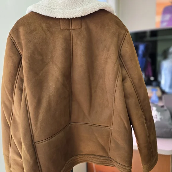 Jacket - Picture 3 of 3